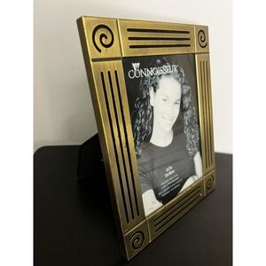 Connoisseur Vintage Gold‎ Metal Picture Frame 5x7 w/ Easel Stand